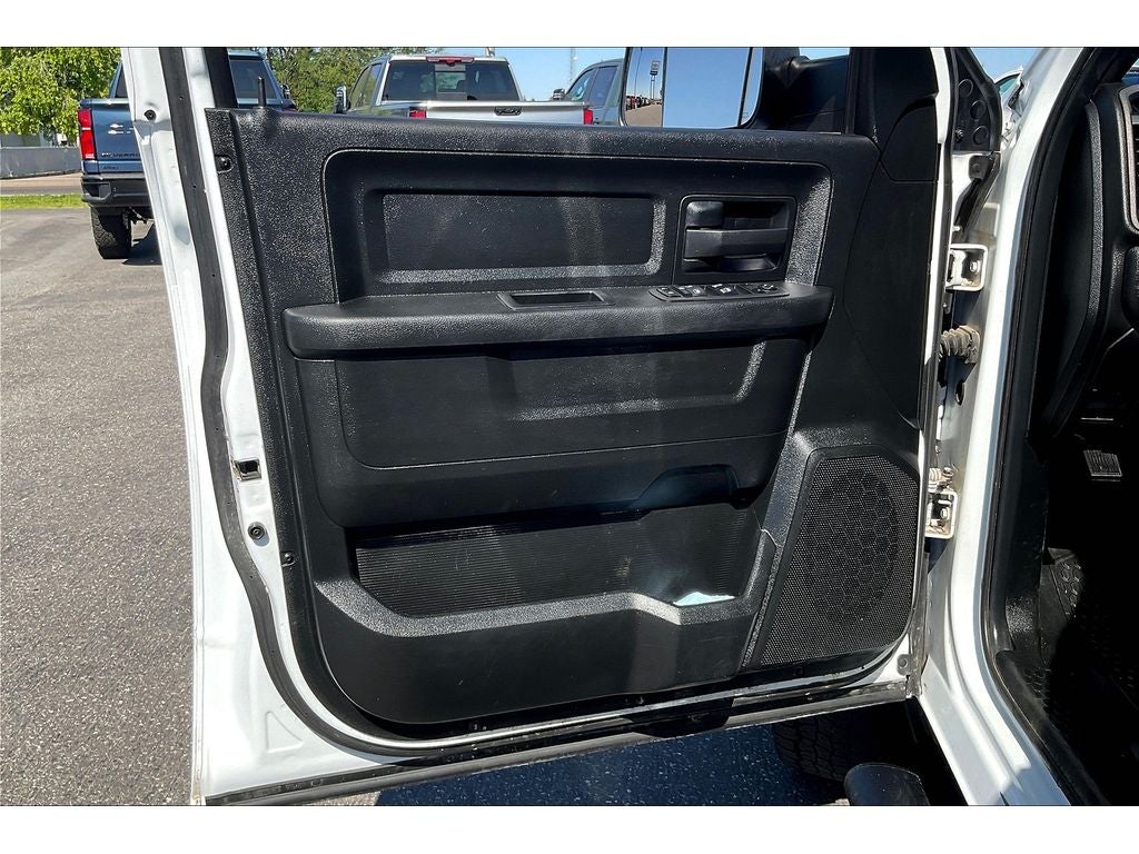 2022 RAM 3500 Chassis Cab Tradesman