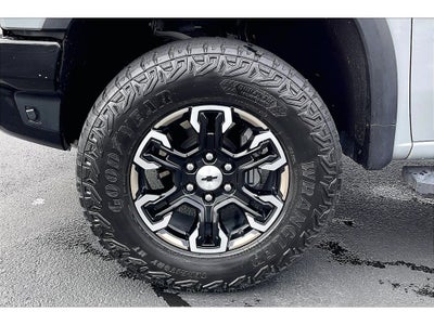 2024 Chevrolet Silverado 1500 ZR2