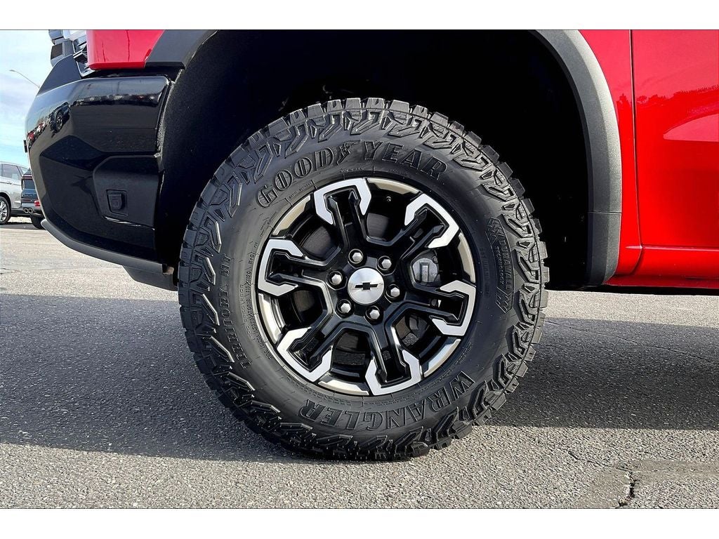 2025 Chevrolet Silverado 1500 ZR2