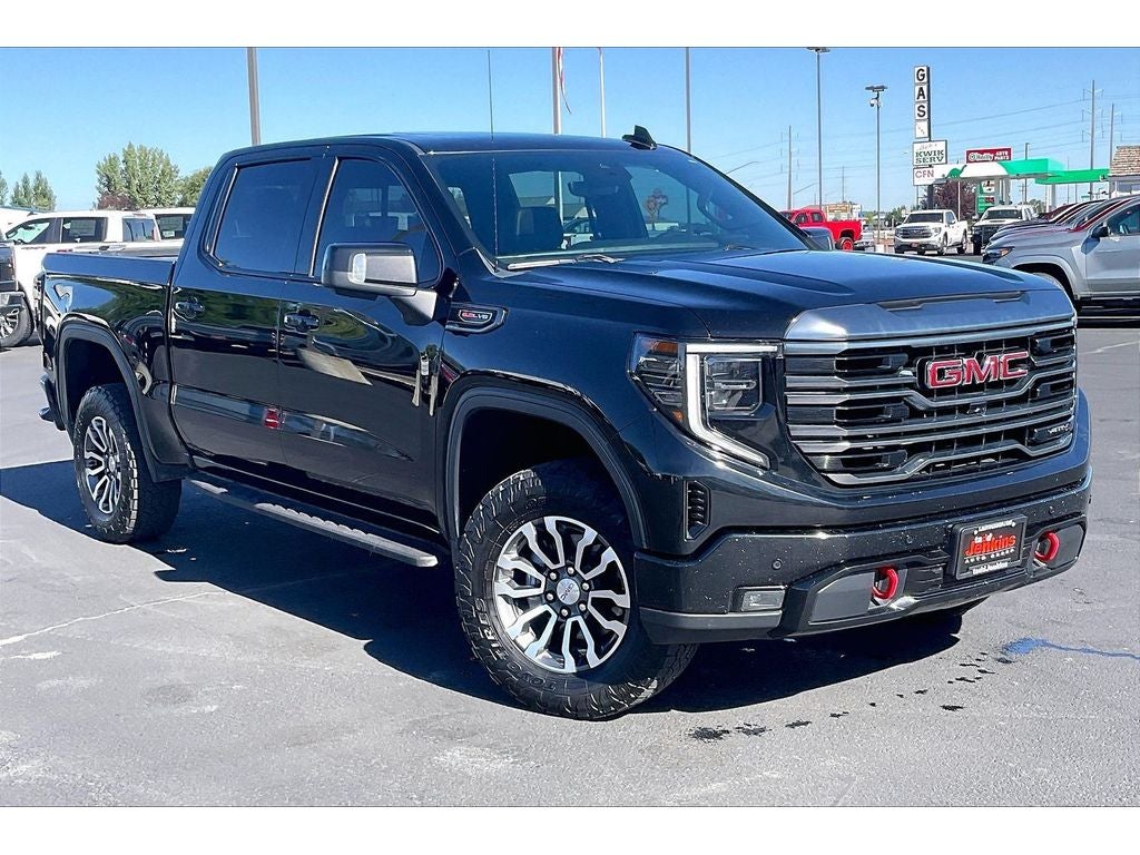 2022 GMC Sierra 1500 AT4