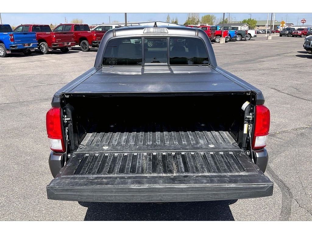 2017 Toyota Tacoma SR5
