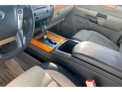 2013 Nissan Armada Platinum