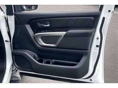 2015 Nissan Armada Platinum