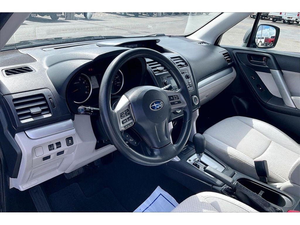 2015 Subaru Forester 2.5i