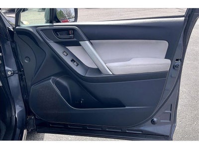 2015 Subaru Forester 2.5i