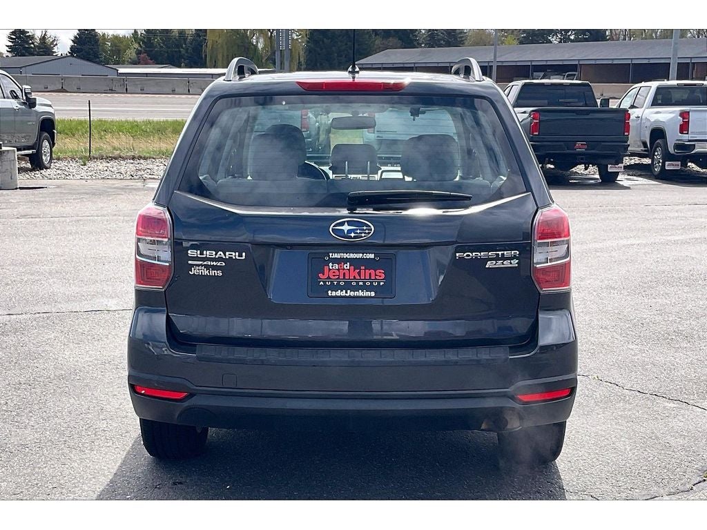 2015 Subaru Forester 2.5i