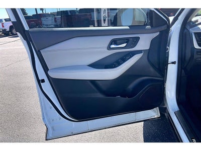 2024 Nissan Rogue SL