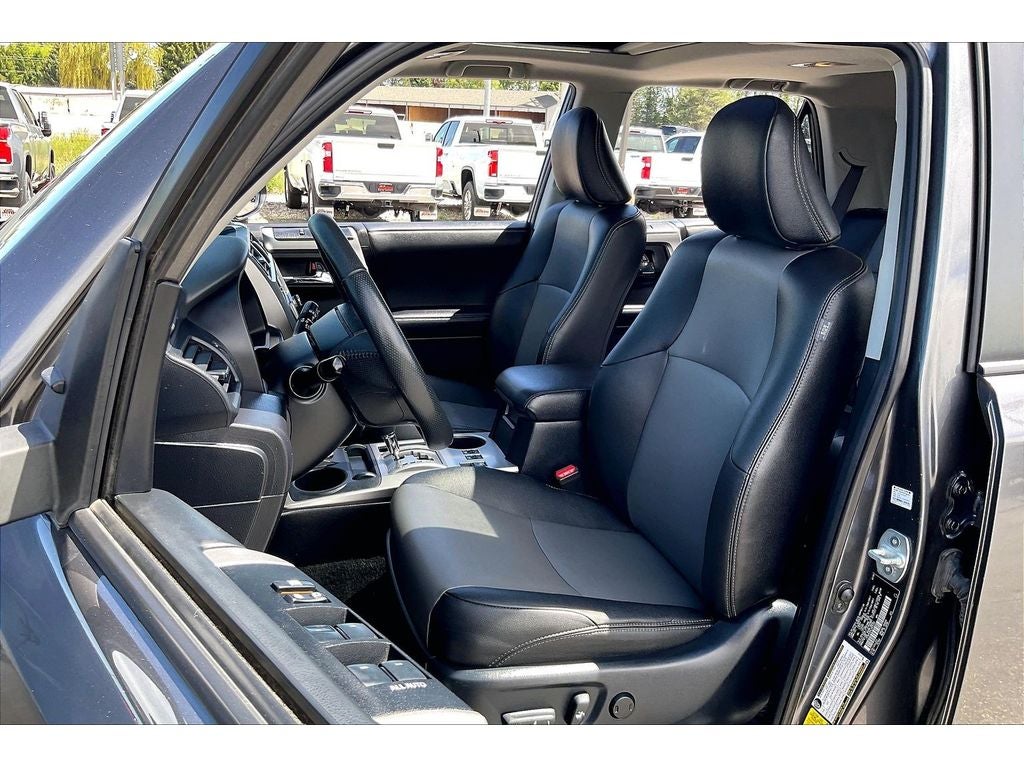 2020 Toyota 4Runner SR5