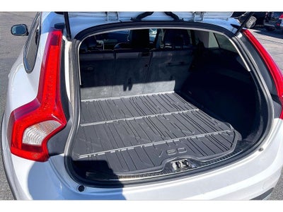 2016 Volvo V60 Cross Country T5