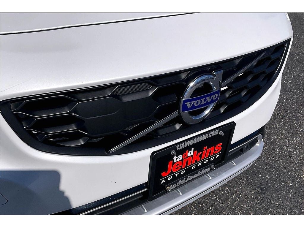 2016 Volvo V60 Cross Country T5