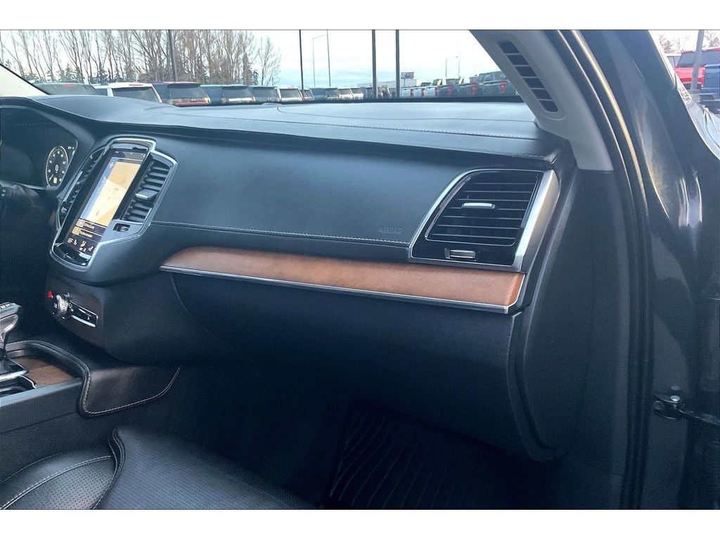 2017 Volvo XC90 Inscription